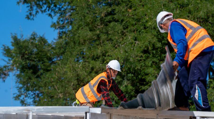 Professional gutter cleaning in Mitchell, GA